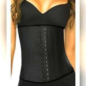Brand New CLASICA LATEX WAIST CINCHER BY ANN CHERY 2025